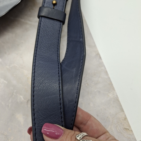 Margot New York Blue Leather Shoulder Bag 9.5x12 - Picture 9 of 15